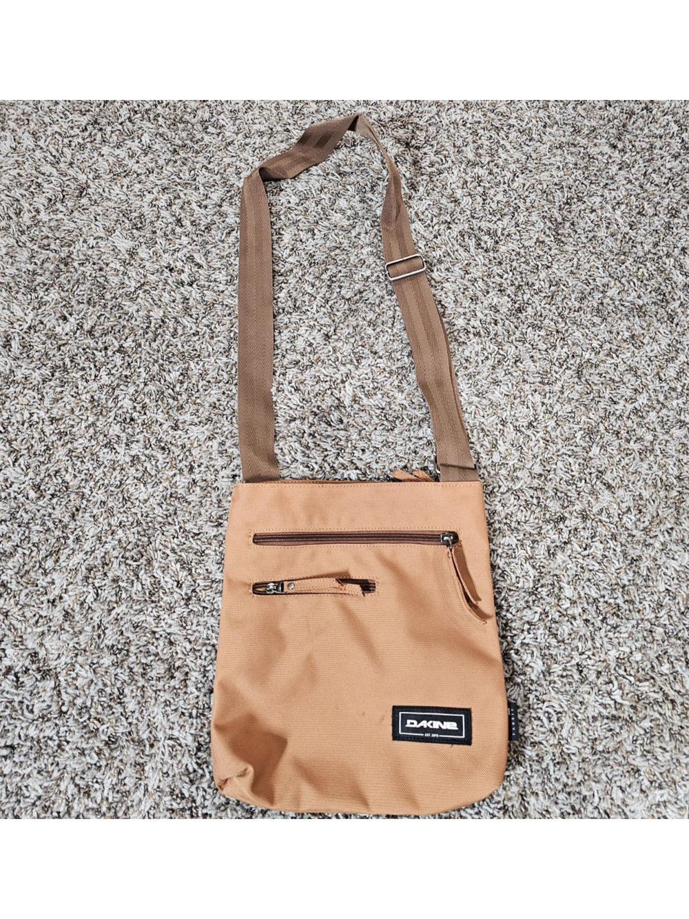 Jo-Jo Dakine Bag in Muted Clay color Beige Nylon